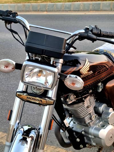Honda 125S 2025