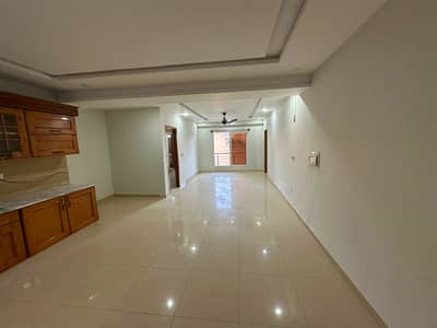 3 Bedrooms Unfurnished Apartment Available For Rent In E11 4