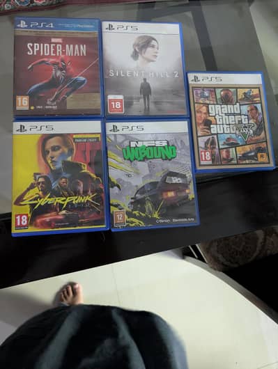 Selling 5 Games of ps5 and ps4 as a bundle