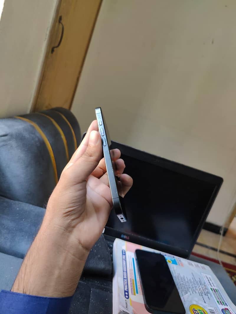 Apple iPhone 15 Pro 5