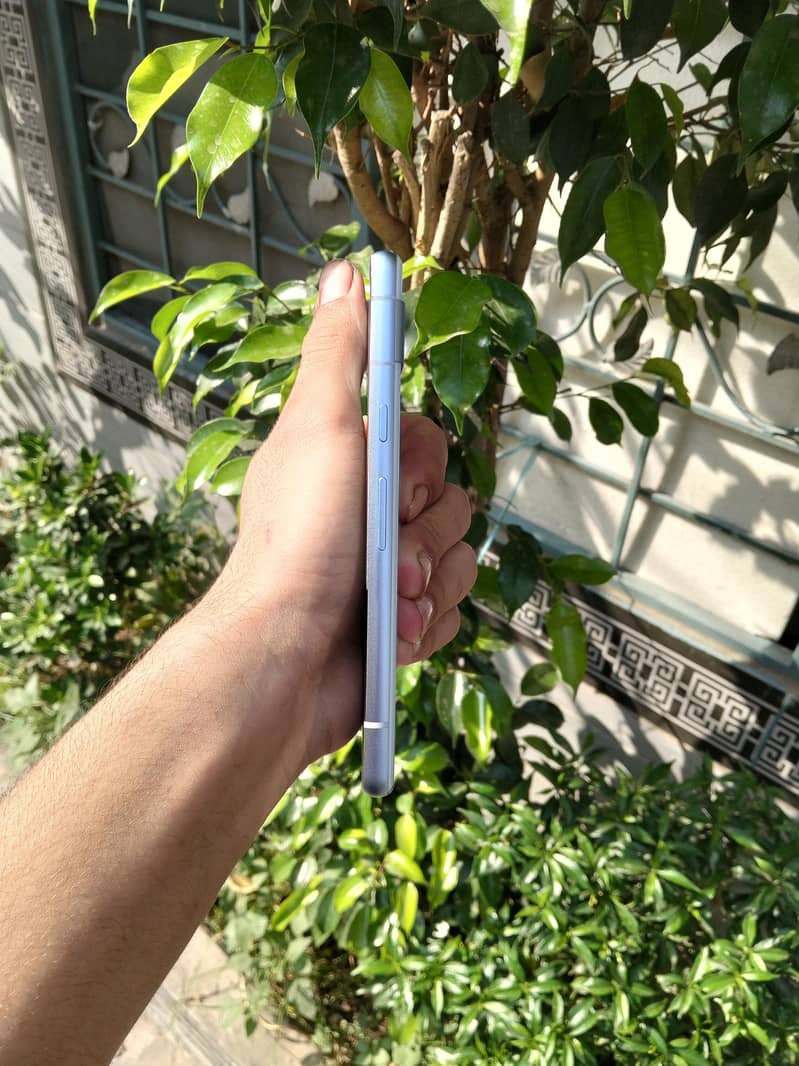 Google Pixel 7a 1
