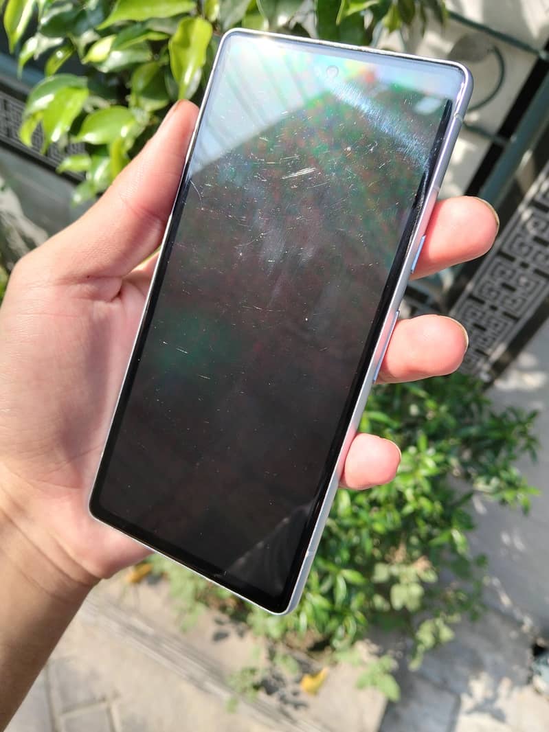 Google Pixel 7a 5