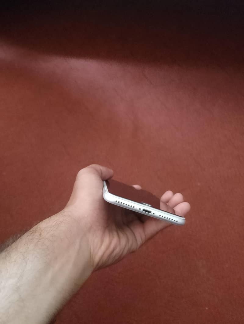 Apple iPhone 7 Plus 128 3