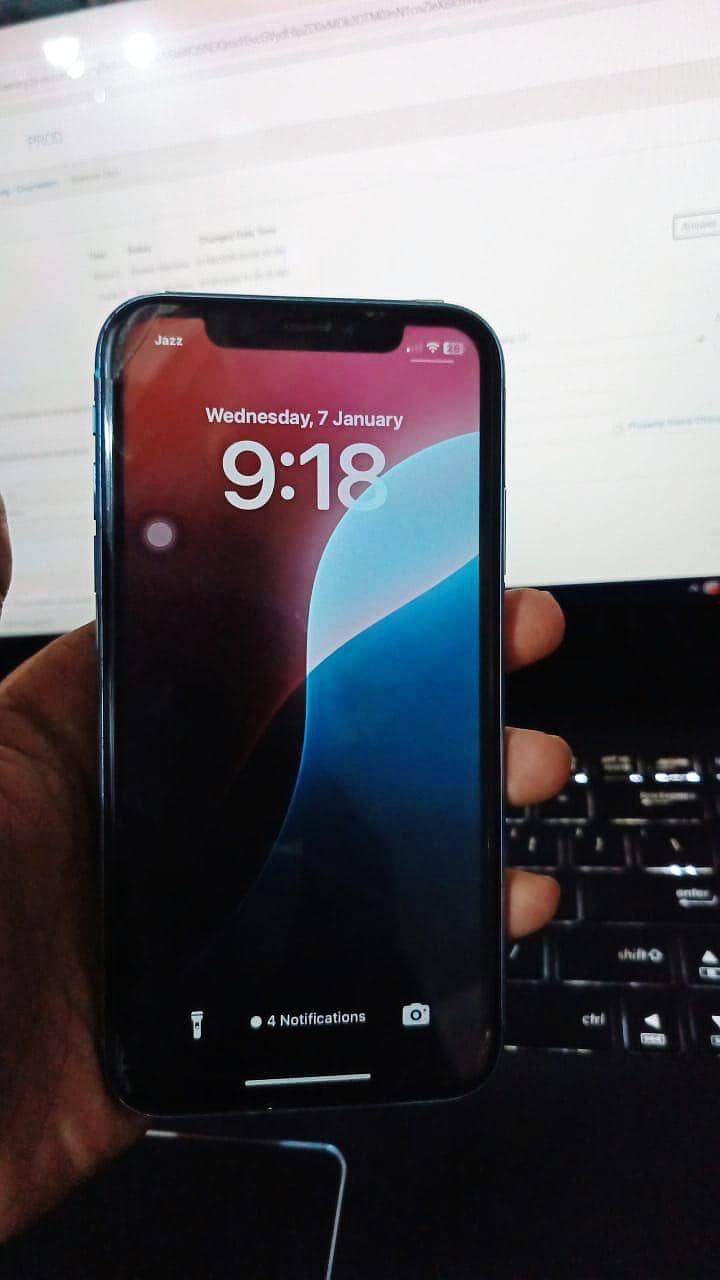 Apple iPhone XR 5