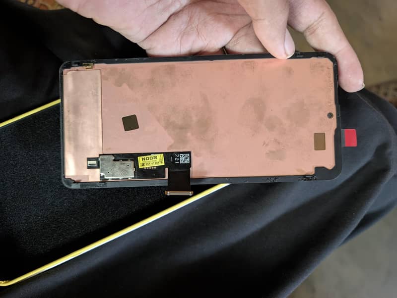 Google Pixel 8 pro OLED Panel 2
