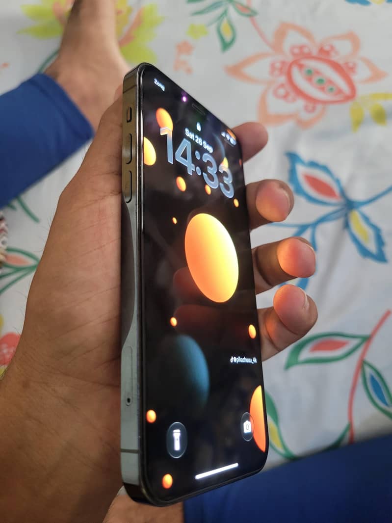 Apple iPhone 12 Pro 0