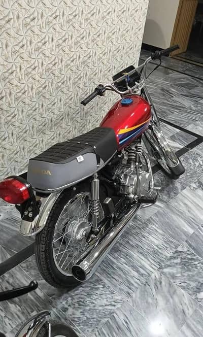 Honda 125cc bike urgent for sale 03278130349