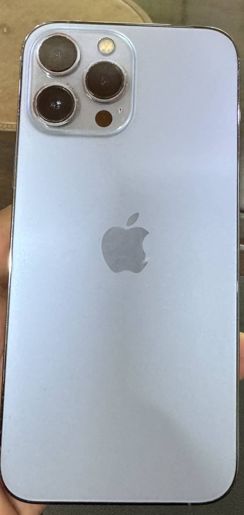 Apple iPhone 13 Pro Max 2