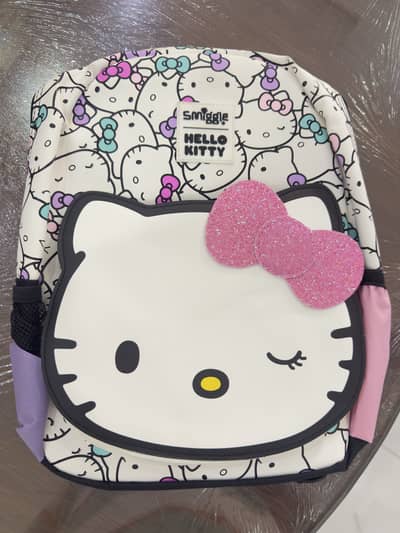 Smiggle Bag & Branded Water Bottle