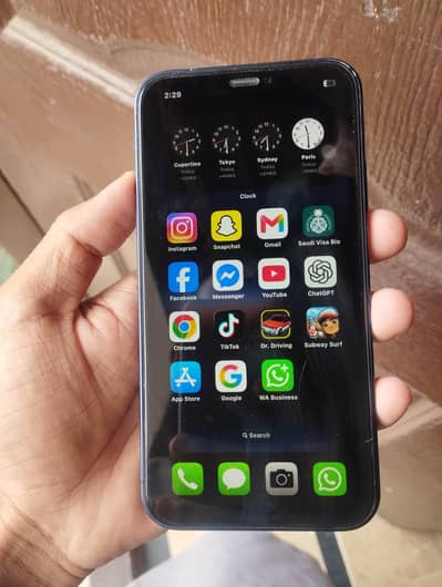 Apple iPhone XR Converte 17 Pro Unlocke