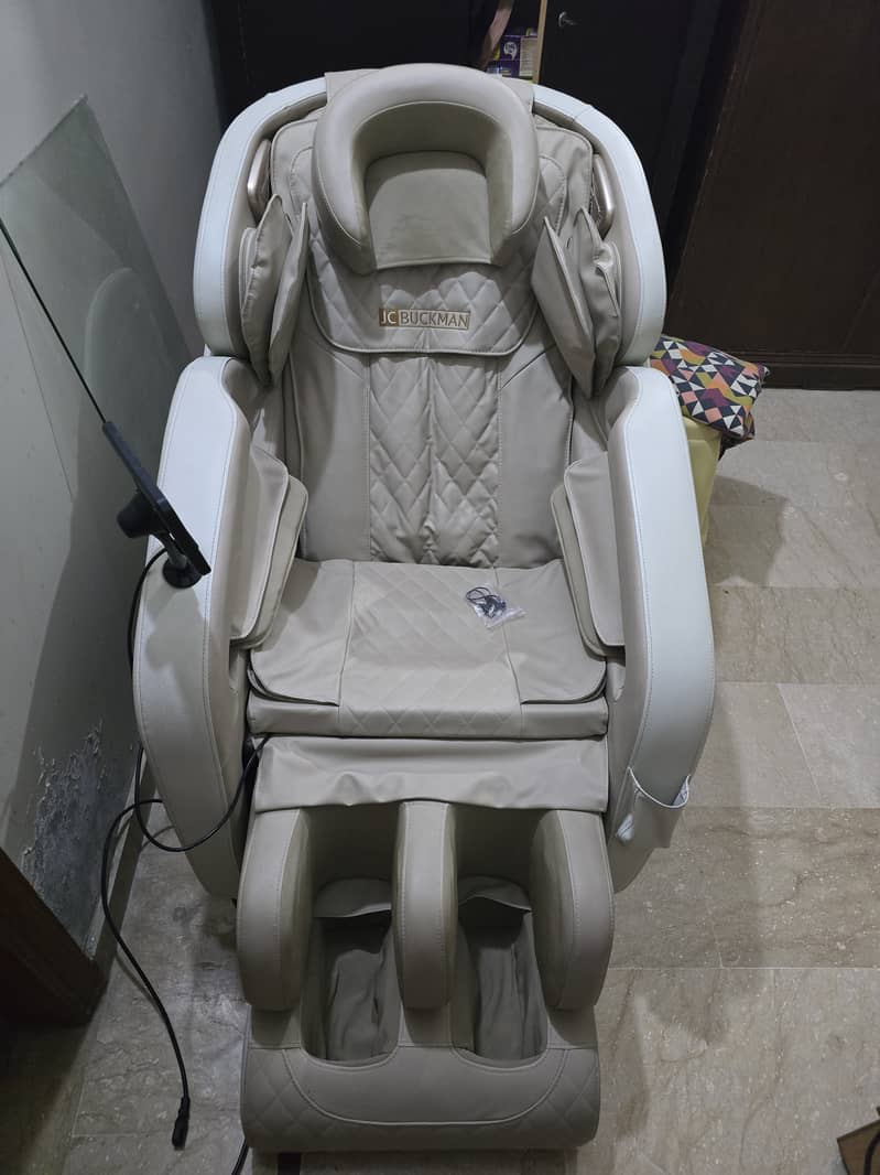 JC Buckmann RefreshUs 1