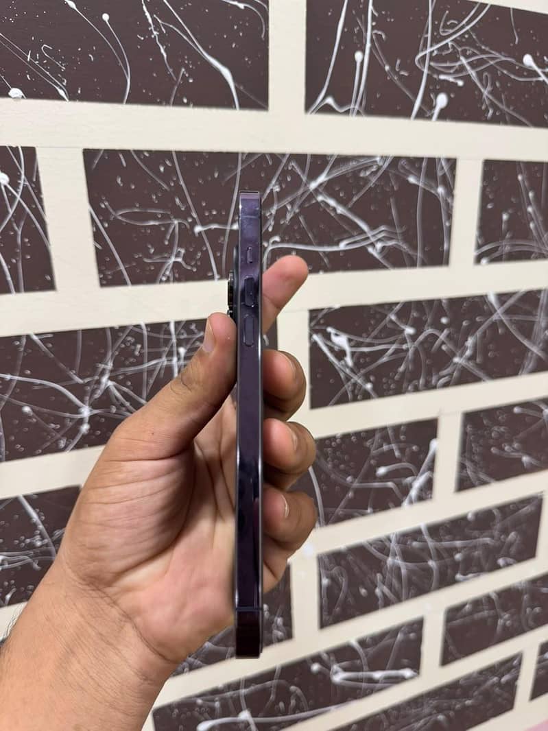 Apple iPhone 14 Pro Max 3