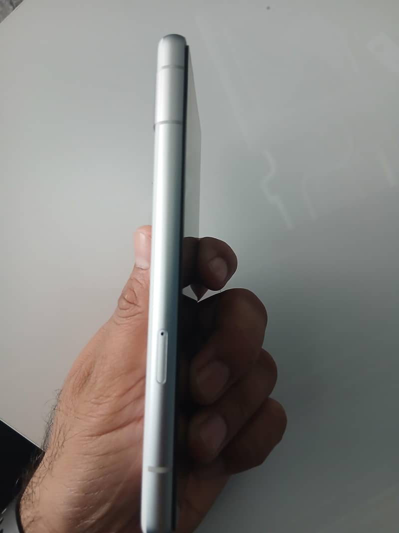 Google Pixel 7a 3