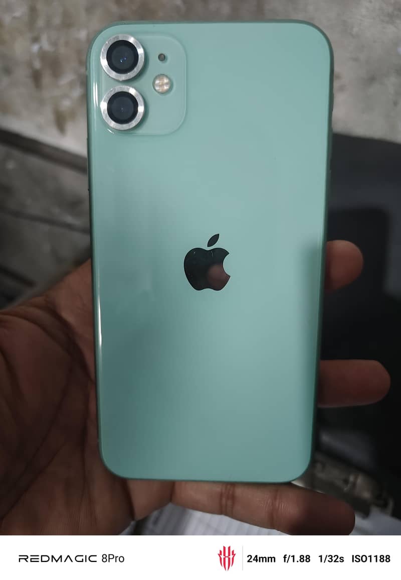 Apple iPhone 11 5