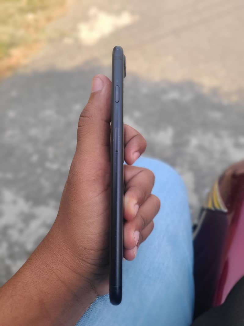 Apple iPhone 7 Plus 1