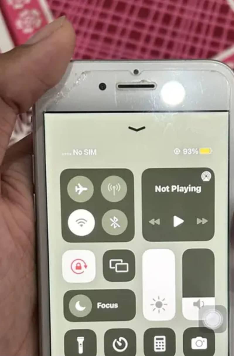 Apple iPhone 7 3