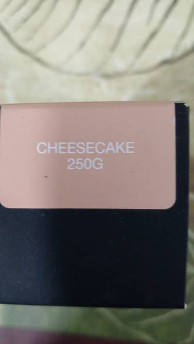 Huda Beauty Faux Filter Luminous Matte Foundation