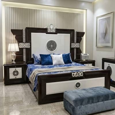Premium High Glass finishing polish'Luxury Master Bed Set