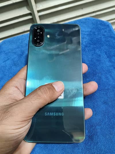Samsung Mobile A07  4-128 with 10 months warranty clear crystal condi