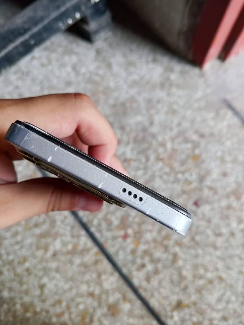 Tecno Spark 20 1
