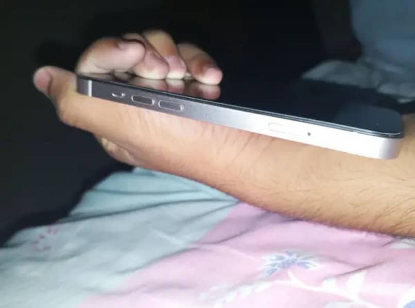 Apple iPhone 13 3