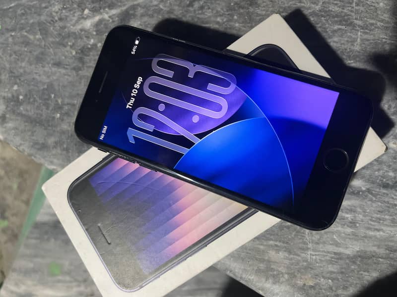iPhone SE 3rd generation 0
