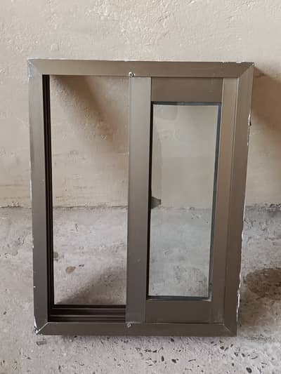 Aluminium window 1.6mm