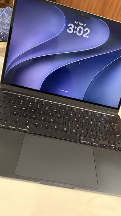 Apple MacBook Air M3 | 16GB RAM | 256GB SSD | Midnight | 92% Battery
