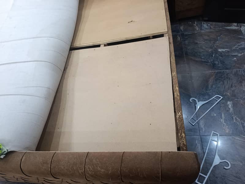 bed with safe table 4