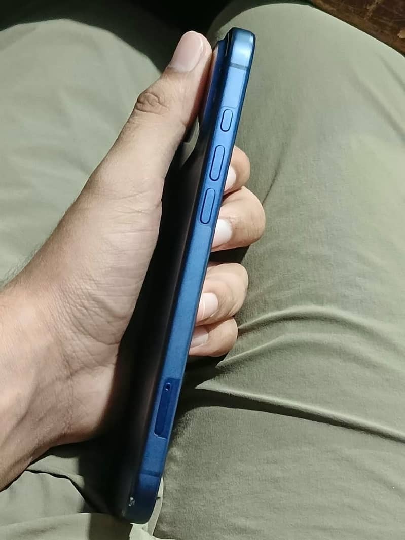 Apple iPhone 17 Pro Max 1