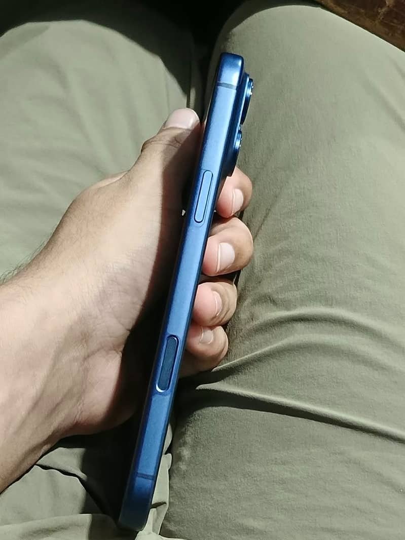 Apple iPhone 17 Pro Max 3