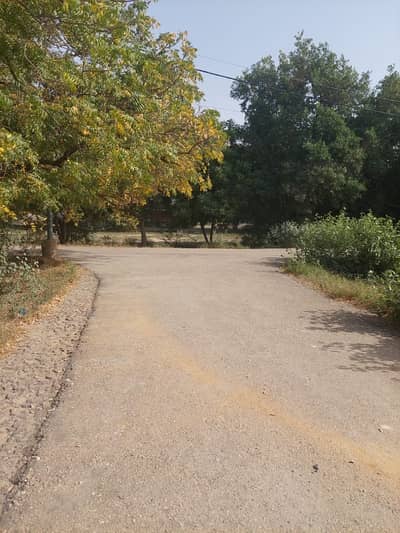 IDEAL LOCATION 400 SQUARE YADS 50 WIDE ROAD PLOT FOR SALE IN SECTOR T GULSHAN E MAYMAR KARACHI