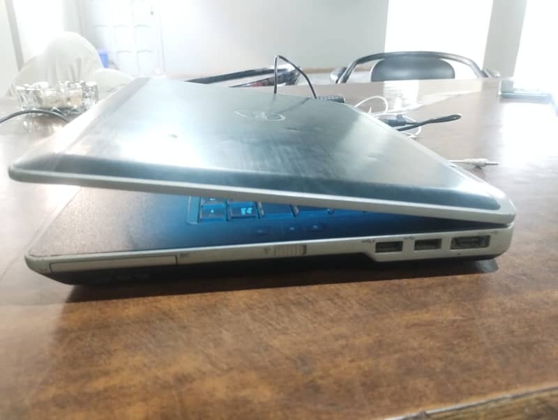 Dell Latitude E6430 3