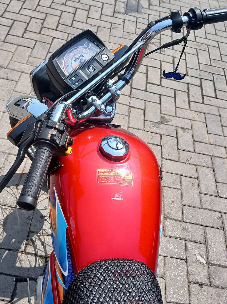 CD 70 0