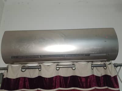 Air Conditioner (AC) for Sale – Used, Good Condition