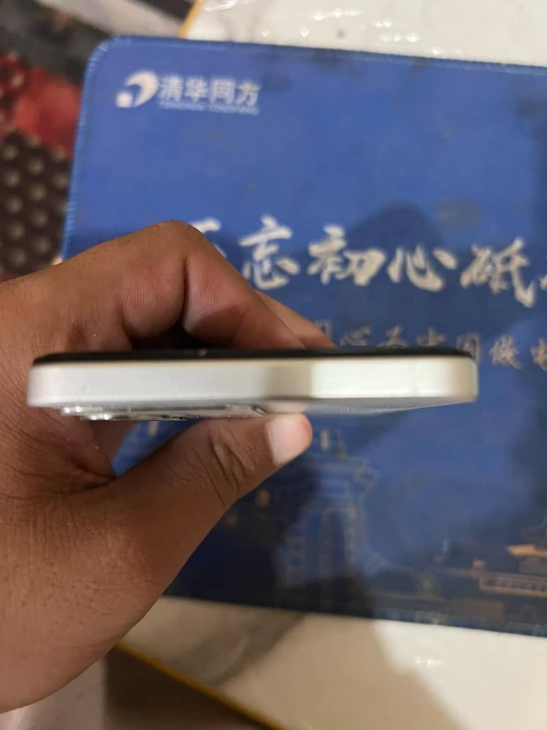 Realme C71 3