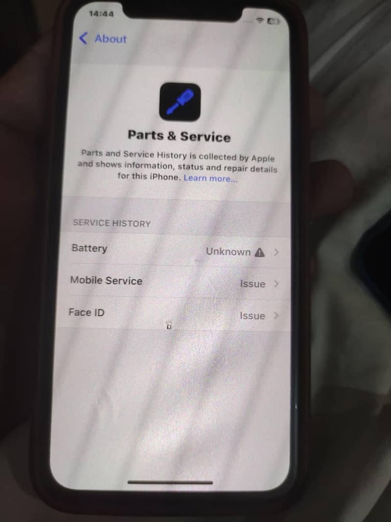 Apple iPhone XS 4