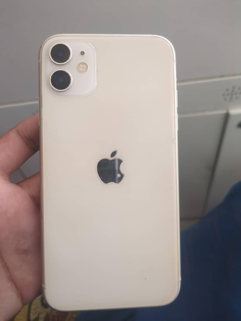 Apple iPhone 11 0