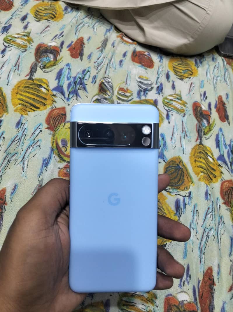 Google Pixel 8 Pro 1