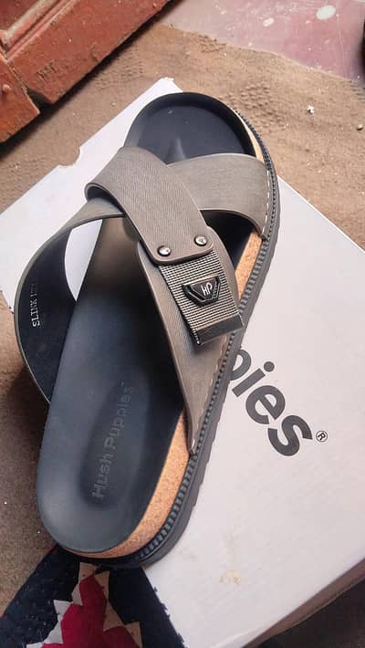 hush puppies chapal size 44 2 hour use