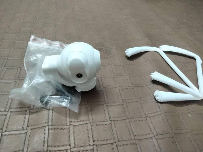 EXPLORERS Drone sky 5