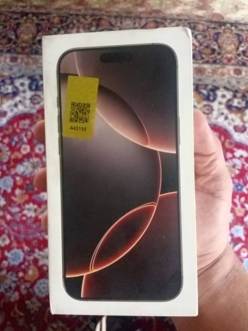 Apple iPhone 16 Pro Max 3