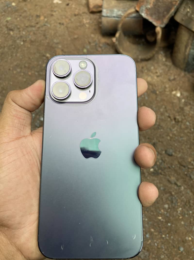 Apple iPhone 14 Pro Max 2