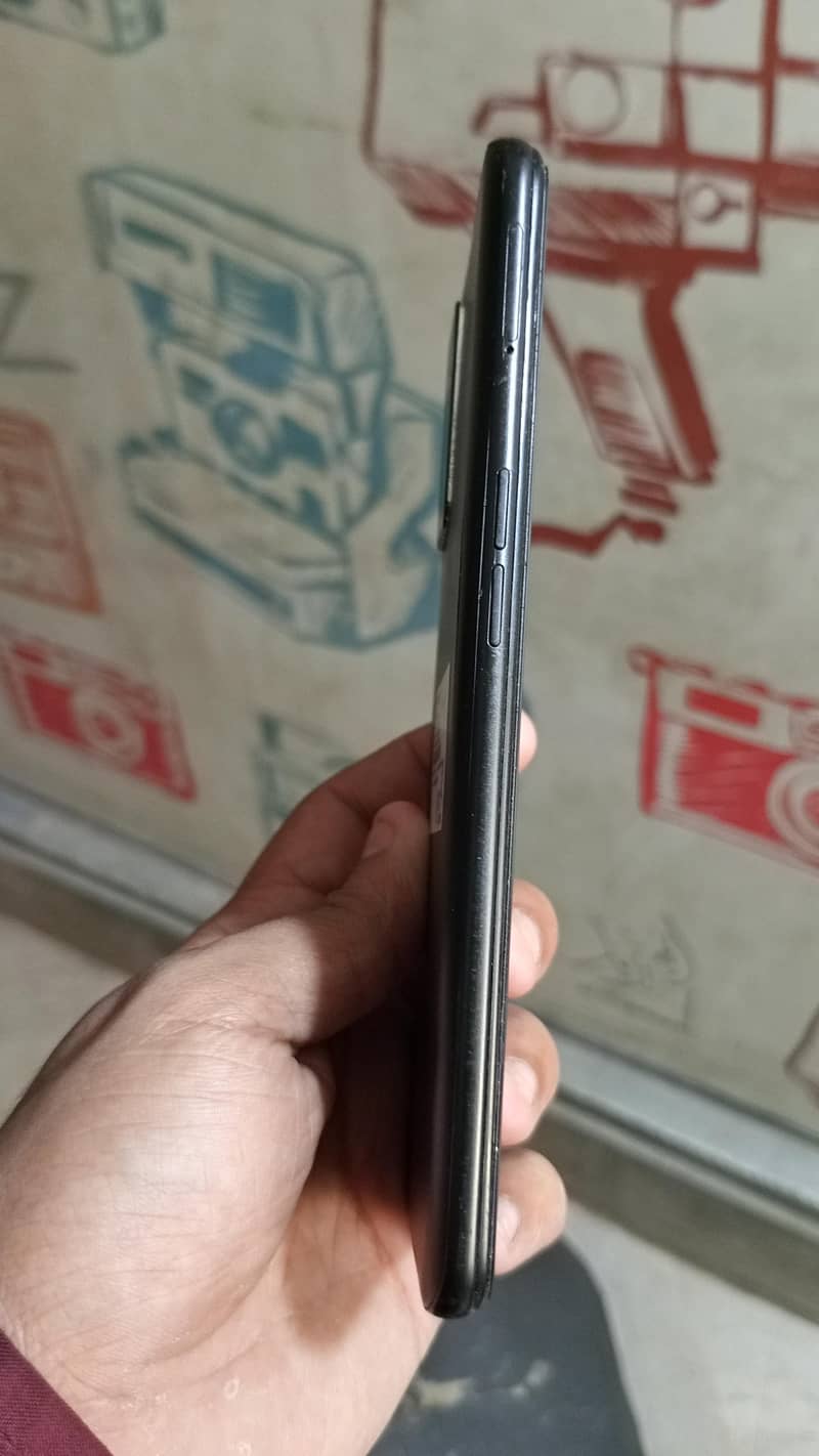 Oppo A76 2