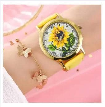 ThinkWay2-Piece Ladies Fashion Simple Digital Daisy Leather Quartz Watch Romantic Gold Butterfly Bracelet Birthday Christmas Gift Set R3399