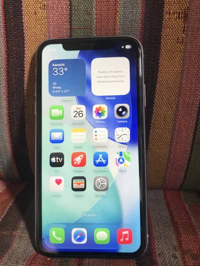 Apple iPhone 11