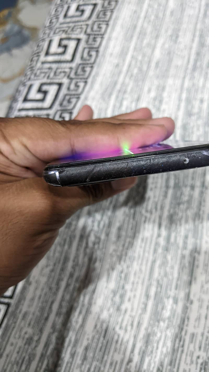One Plus 9T 4