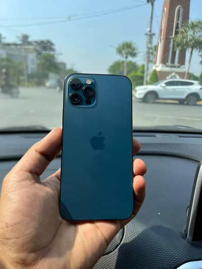 Apple iPhone 12 Pro