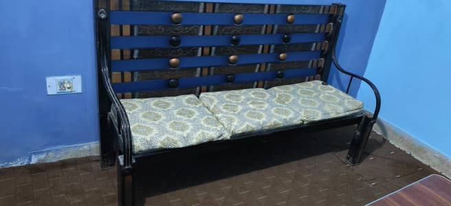 Rod iron 5 seater Sofa set