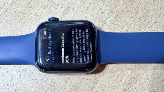 Apple watch series 6.9/10 condition